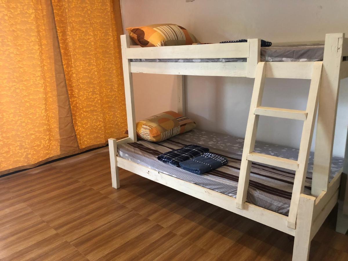 Tiniguiban Alesseo Hostel מראה חיצוני תמונה