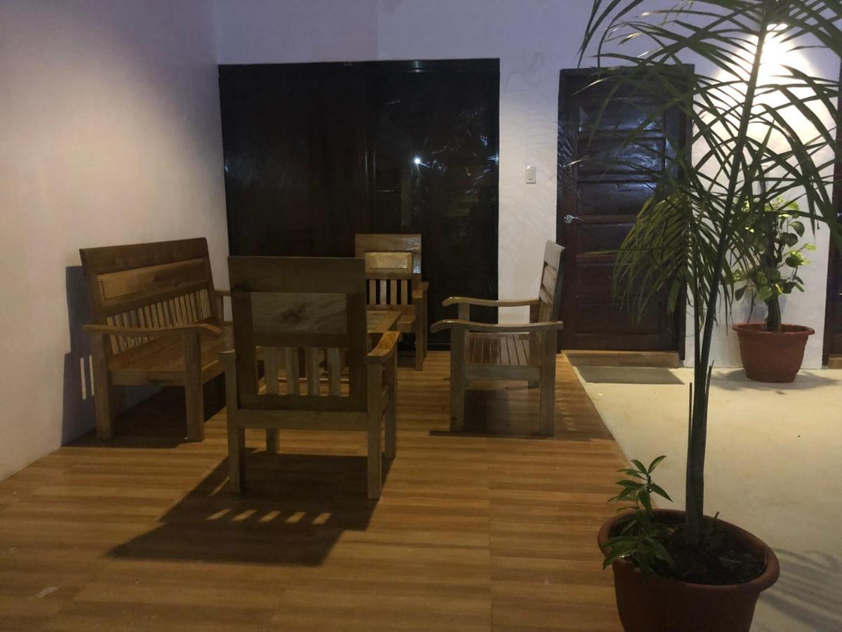Tiniguiban Alesseo Hostel מראה חיצוני תמונה