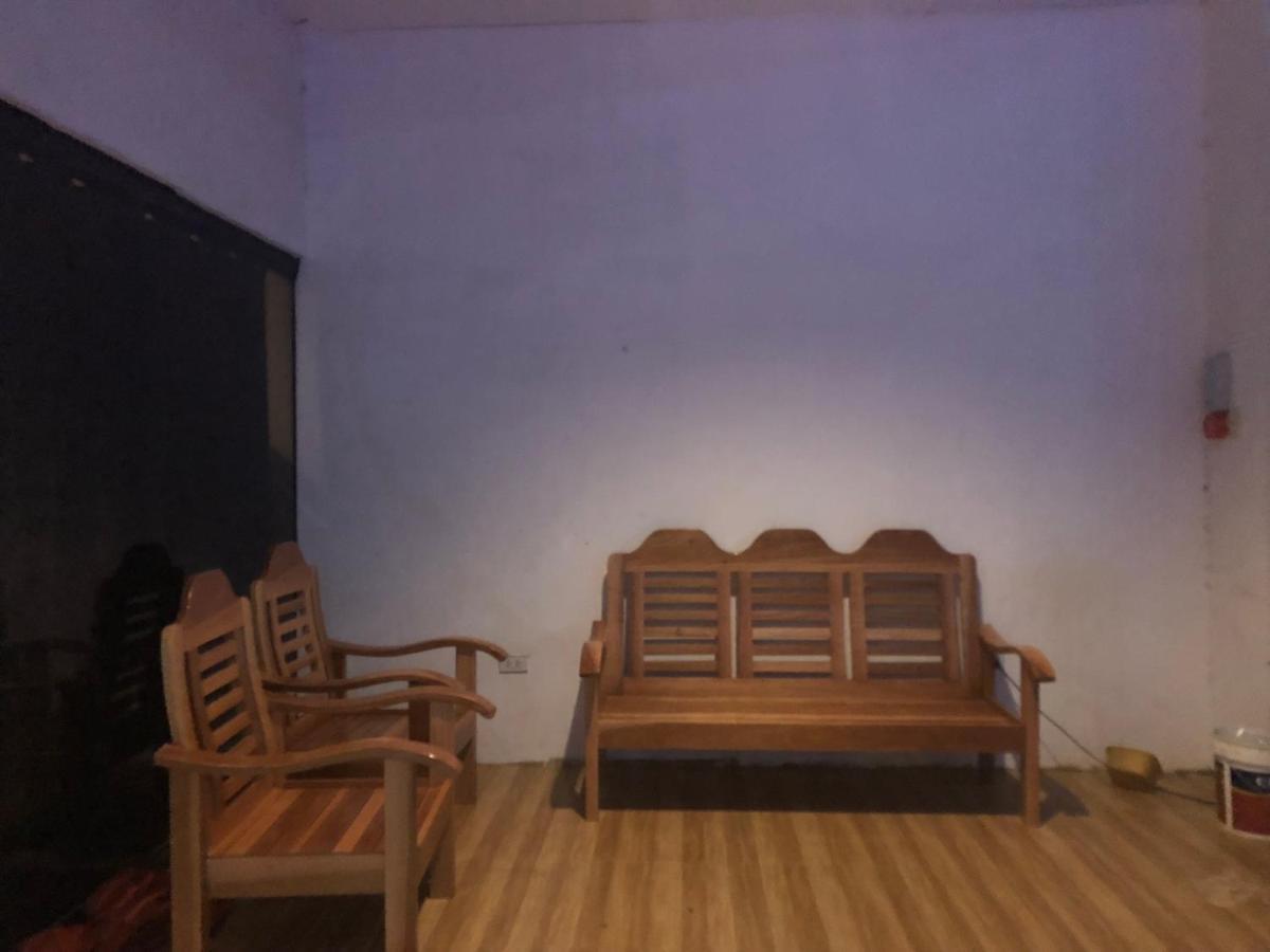 Tiniguiban Alesseo Hostel מראה חיצוני תמונה