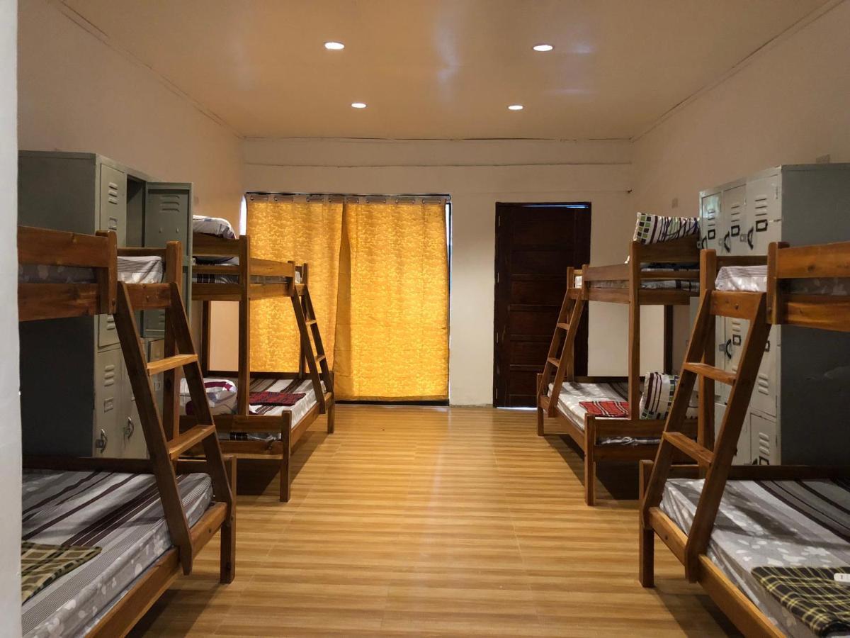Tiniguiban Alesseo Hostel מראה חיצוני תמונה